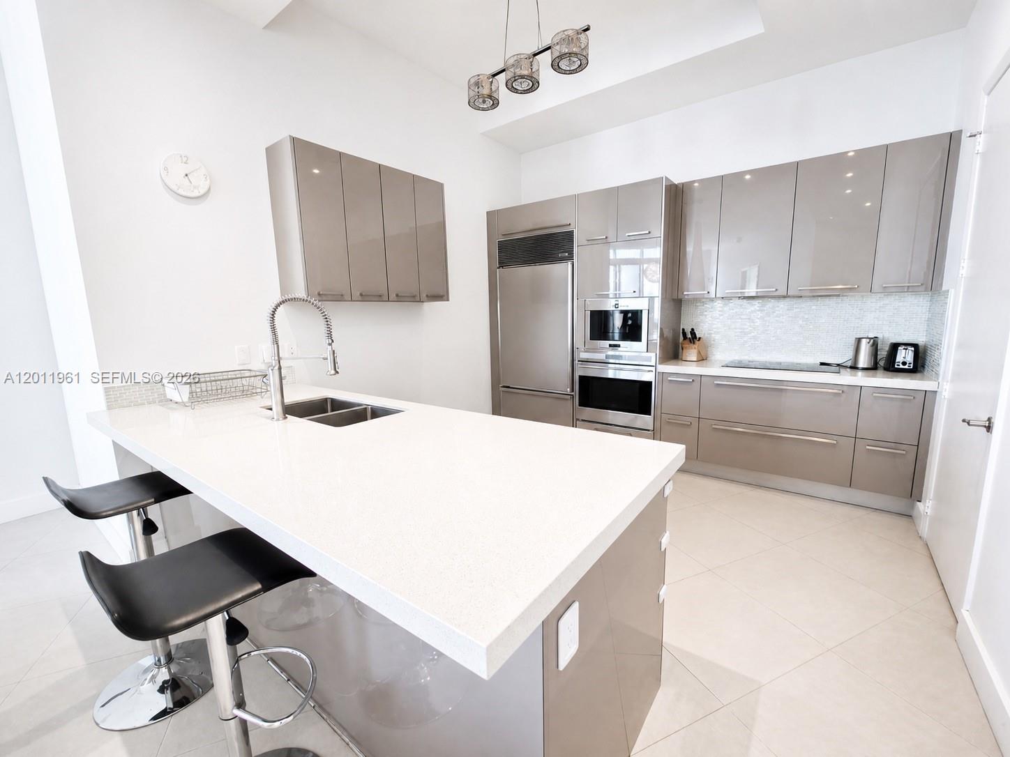 Property photo # 3