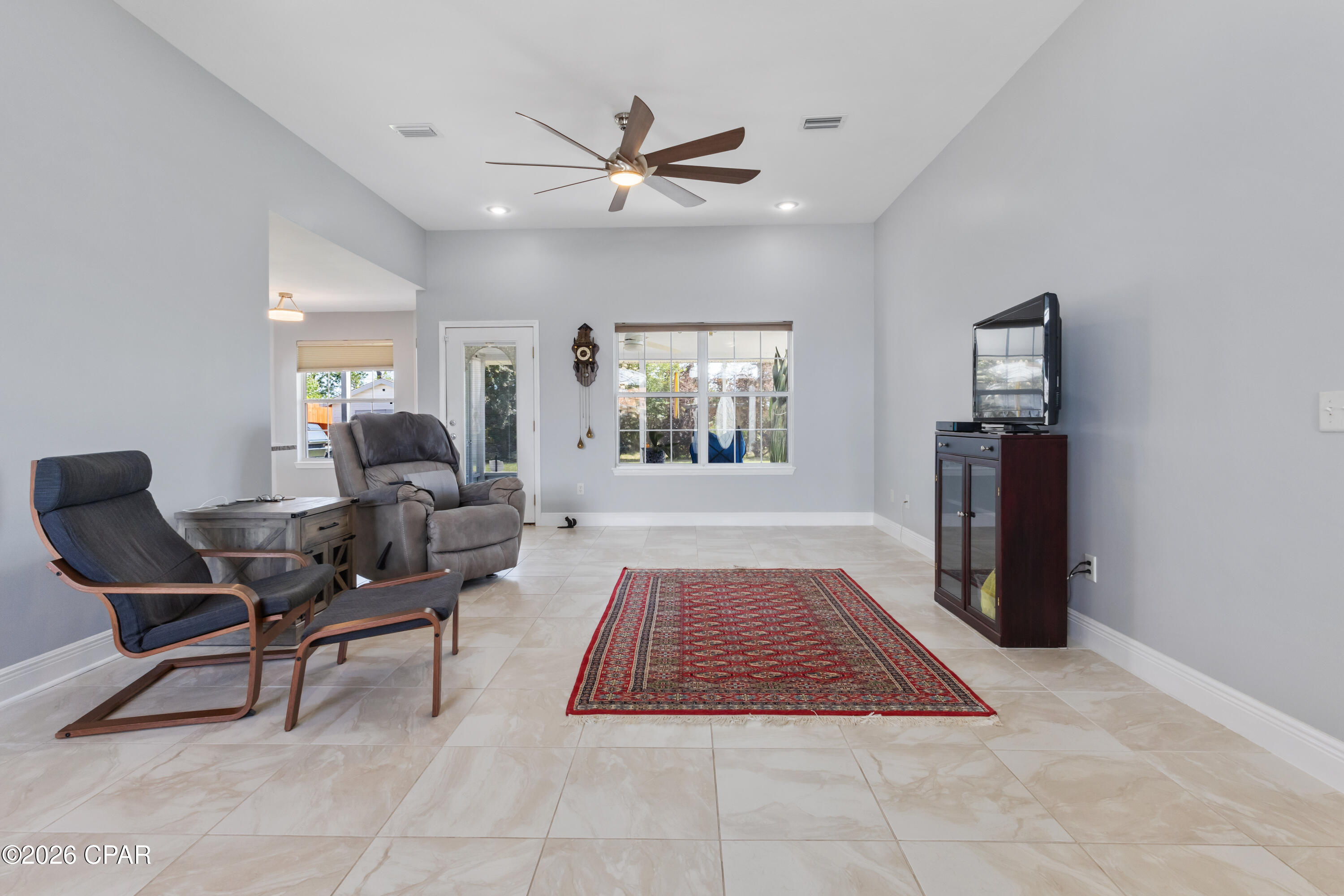 Image 4 For 7108 Maxwell Court
