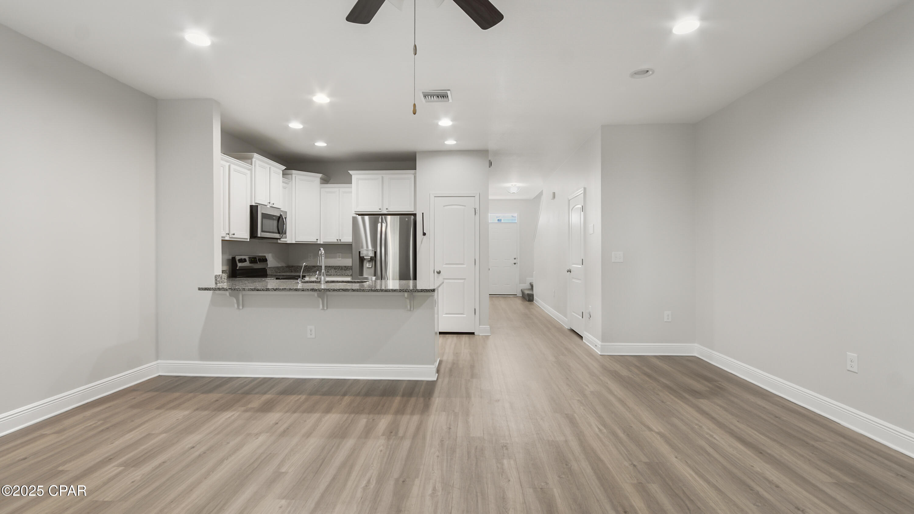 Image 10 For 1881 Pointe Drive
