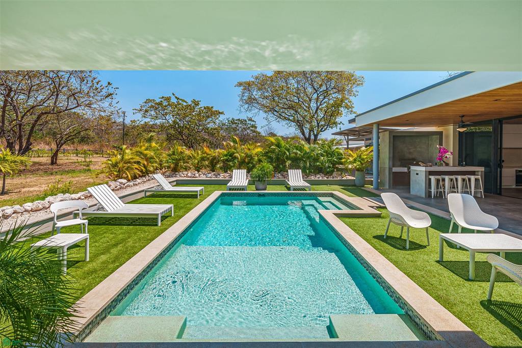 Rancho Coco | Retiro privado de varias residencias cerca de Playa Negra