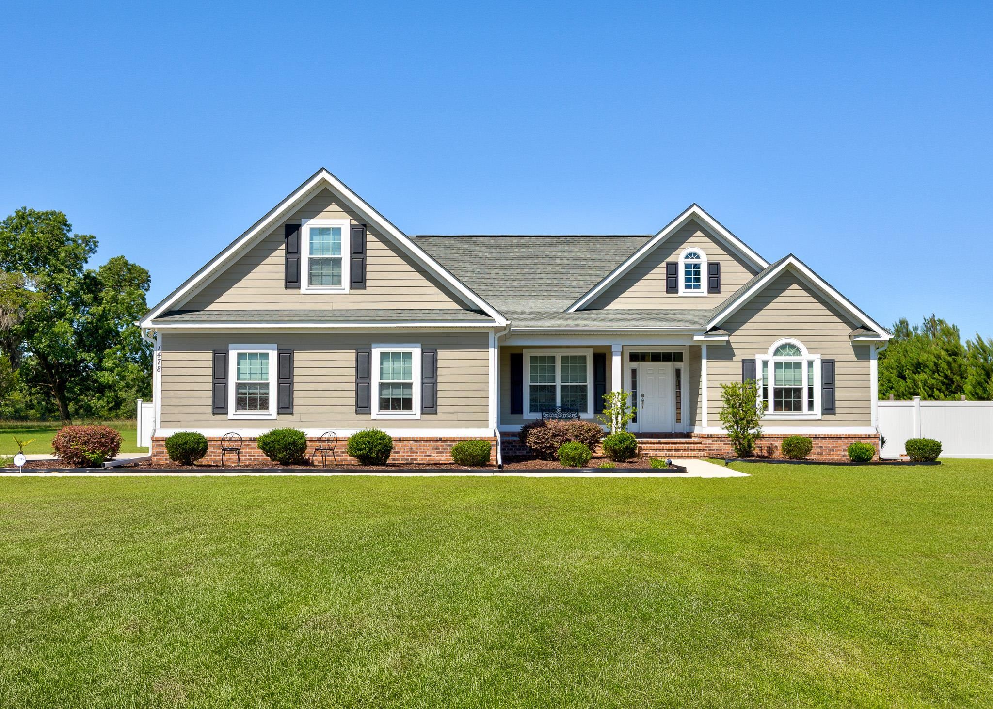 1478 Red Bluff Rd. Loris, SC 29569