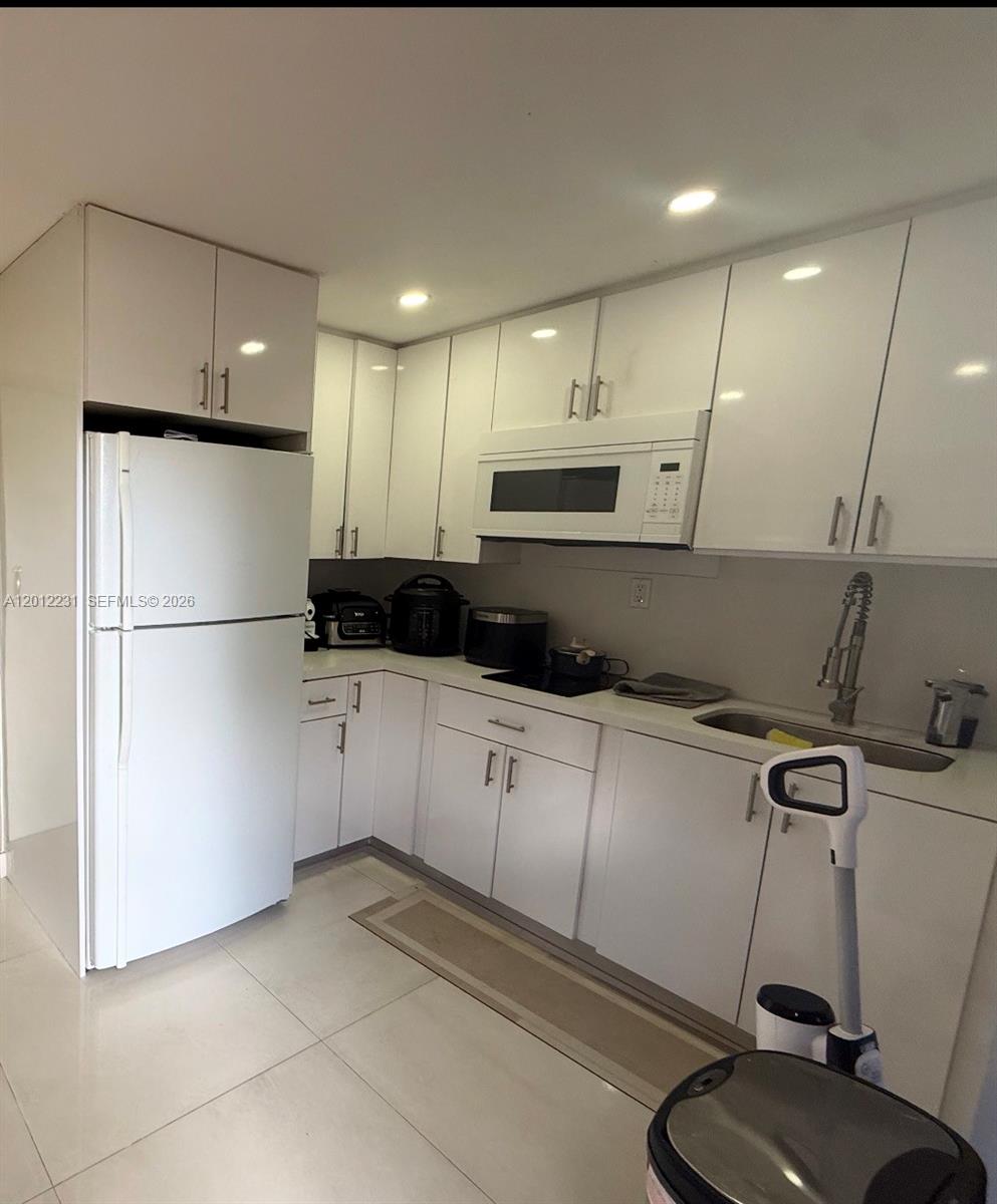 Property photo # 6