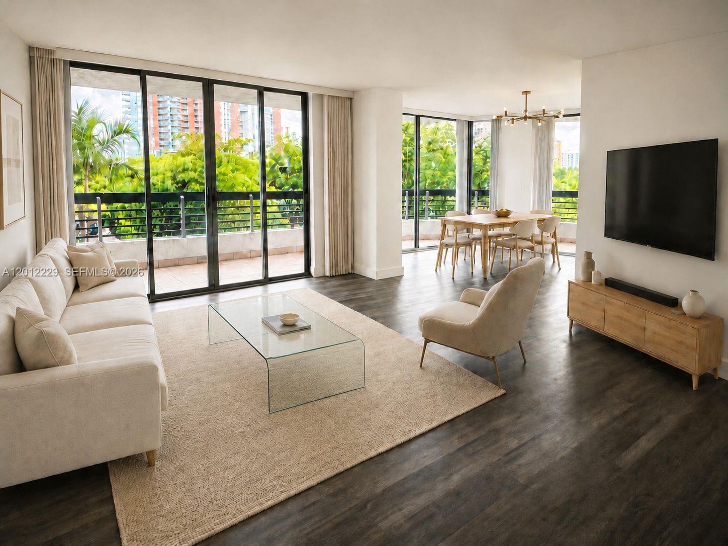 Mystic Pointe Tower 600 C
