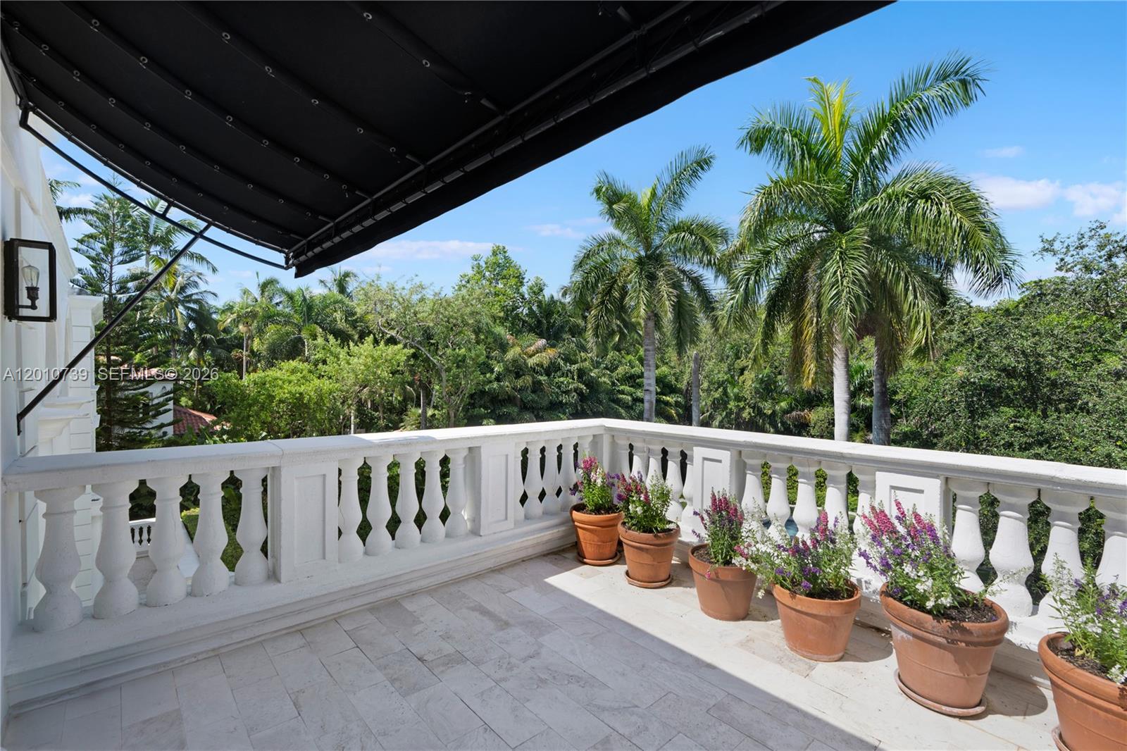 26 Tahiti Beach Island Rd