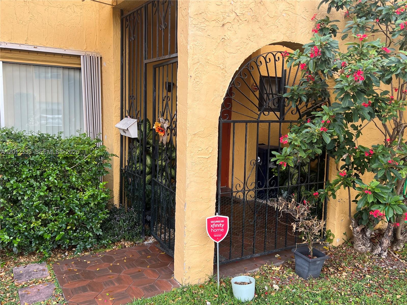 Taracoma Townhomes Condo