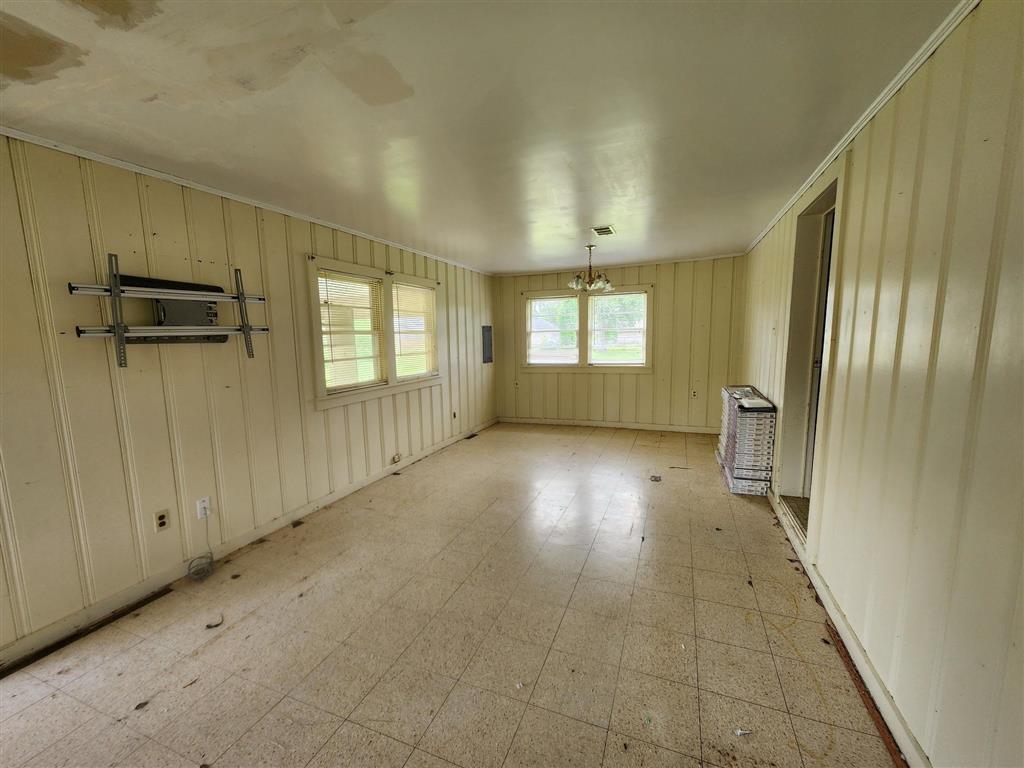 863 Cooley Road — photo 4