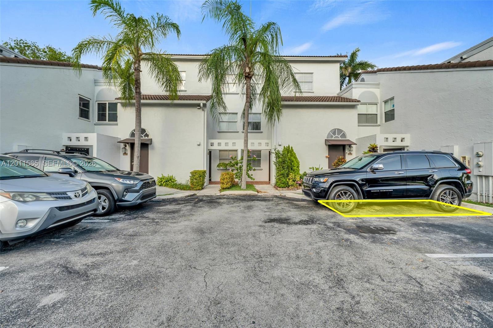The Greens At Doral Condo