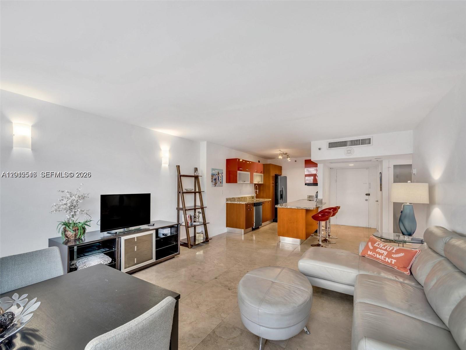 The Decoplage Condo