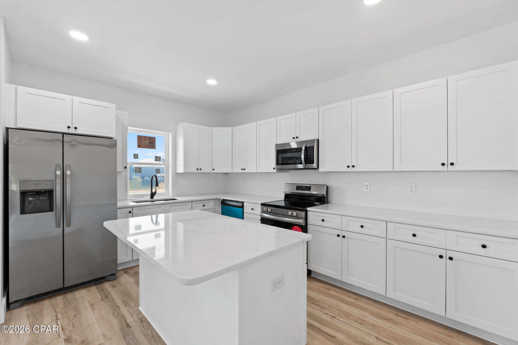 Image 10 For 9428 Starfish Avenue