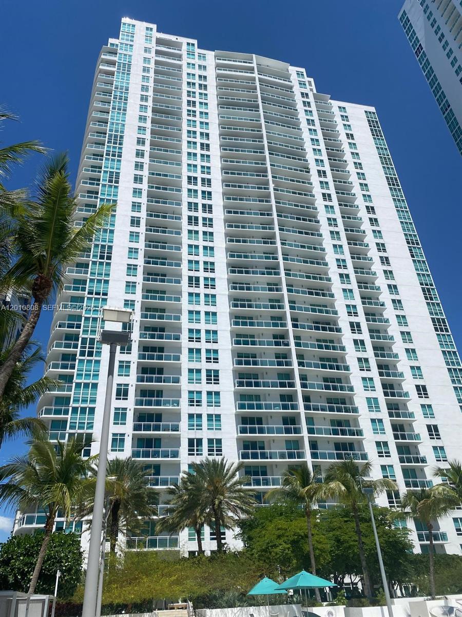 The Plaza 901 Brickell Co