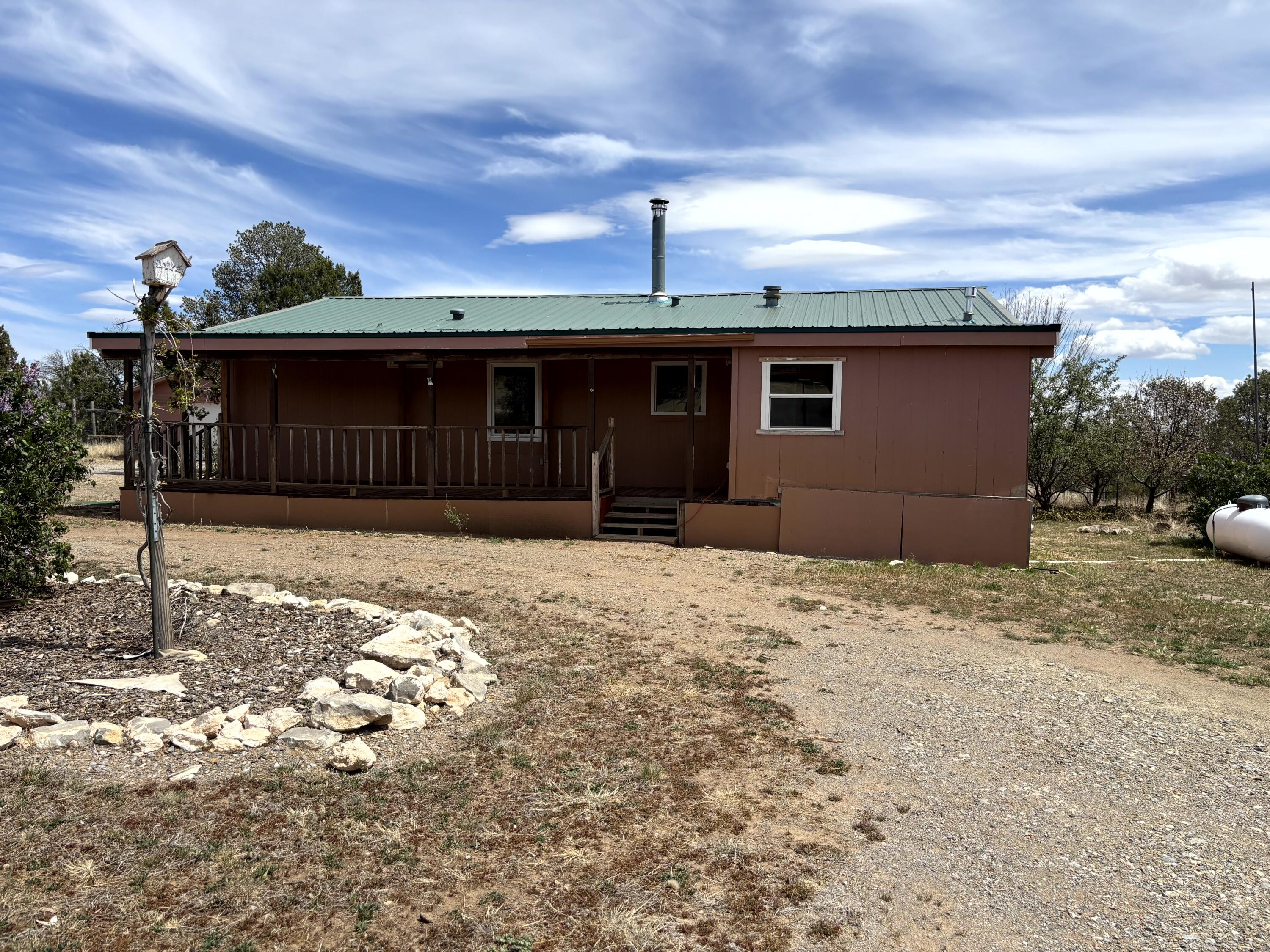 2nd image of 1 Moon Cir, Edgewood, NM 87015 | MLS# 1102878