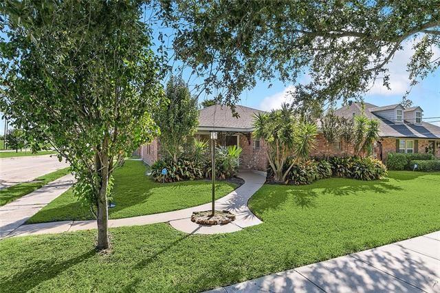 6151 Charlotte Drive