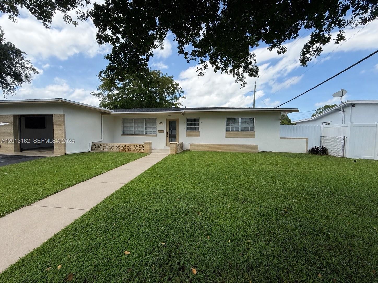 Property photo # 0