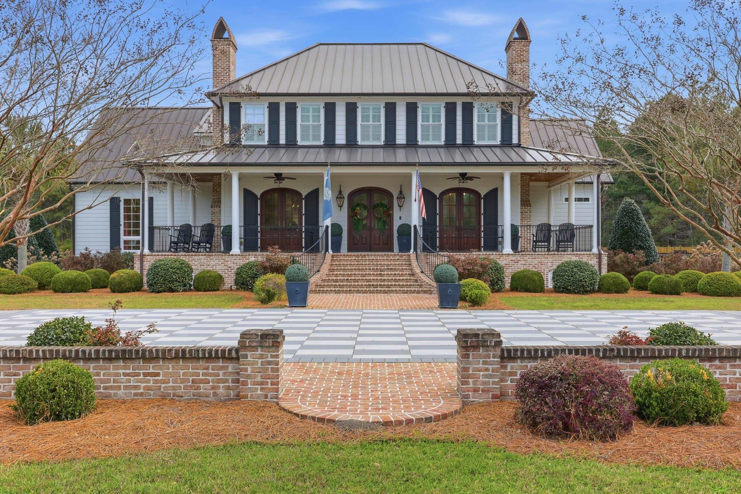 746 Sumter Hwy. Kingstree, SC 29556