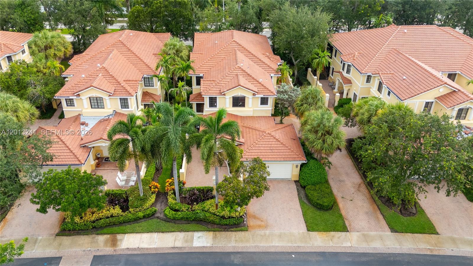 Mariposa Pointe At Weston