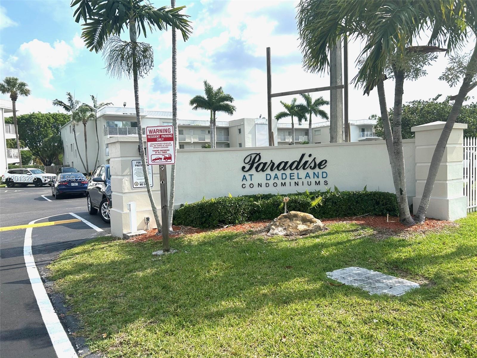 Paradise At Dadeland Cond