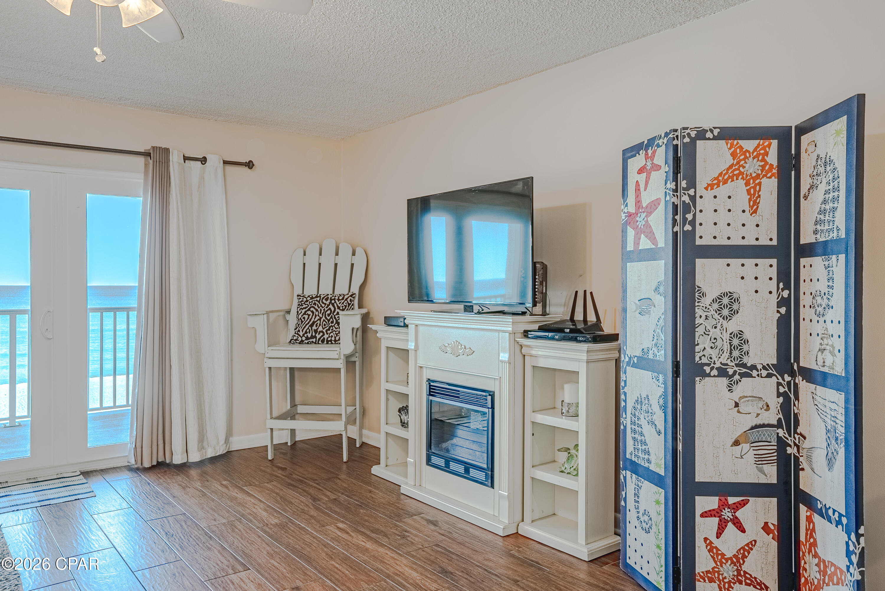 Image 4 For 6213 Thomas Drive 408