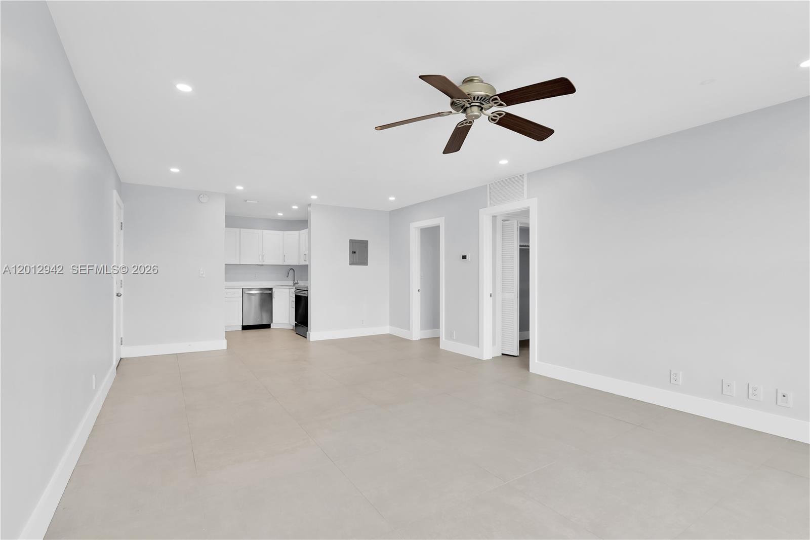 Property photo # 8