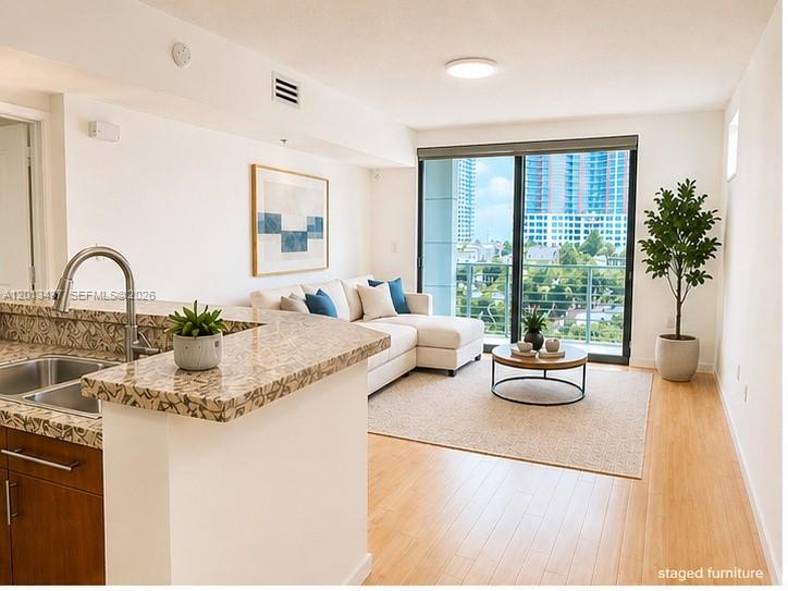 The Cosmopolitan Residenc