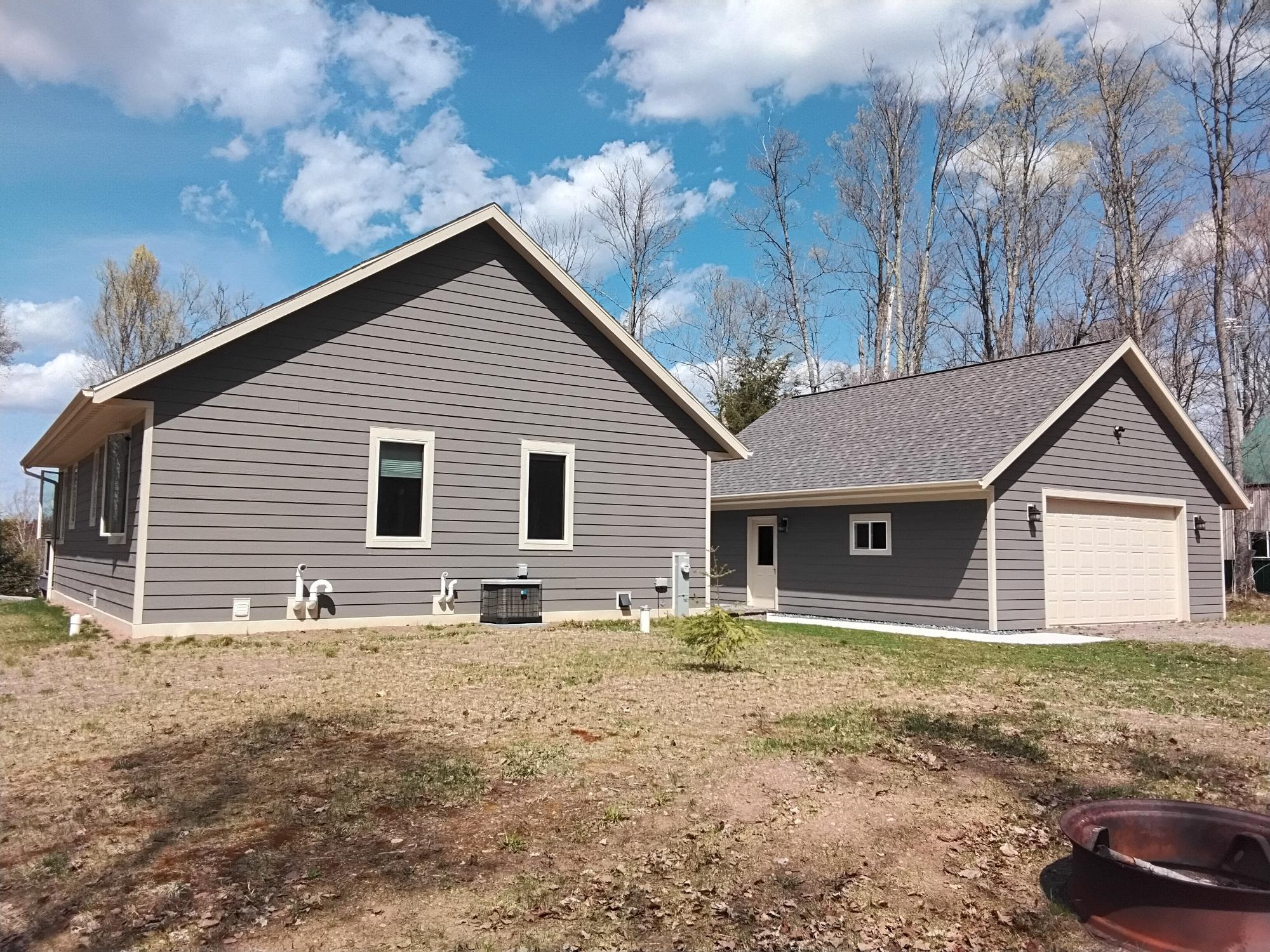 Diamond Lake (LDF) Property 8430 Mast Dr Photo 2