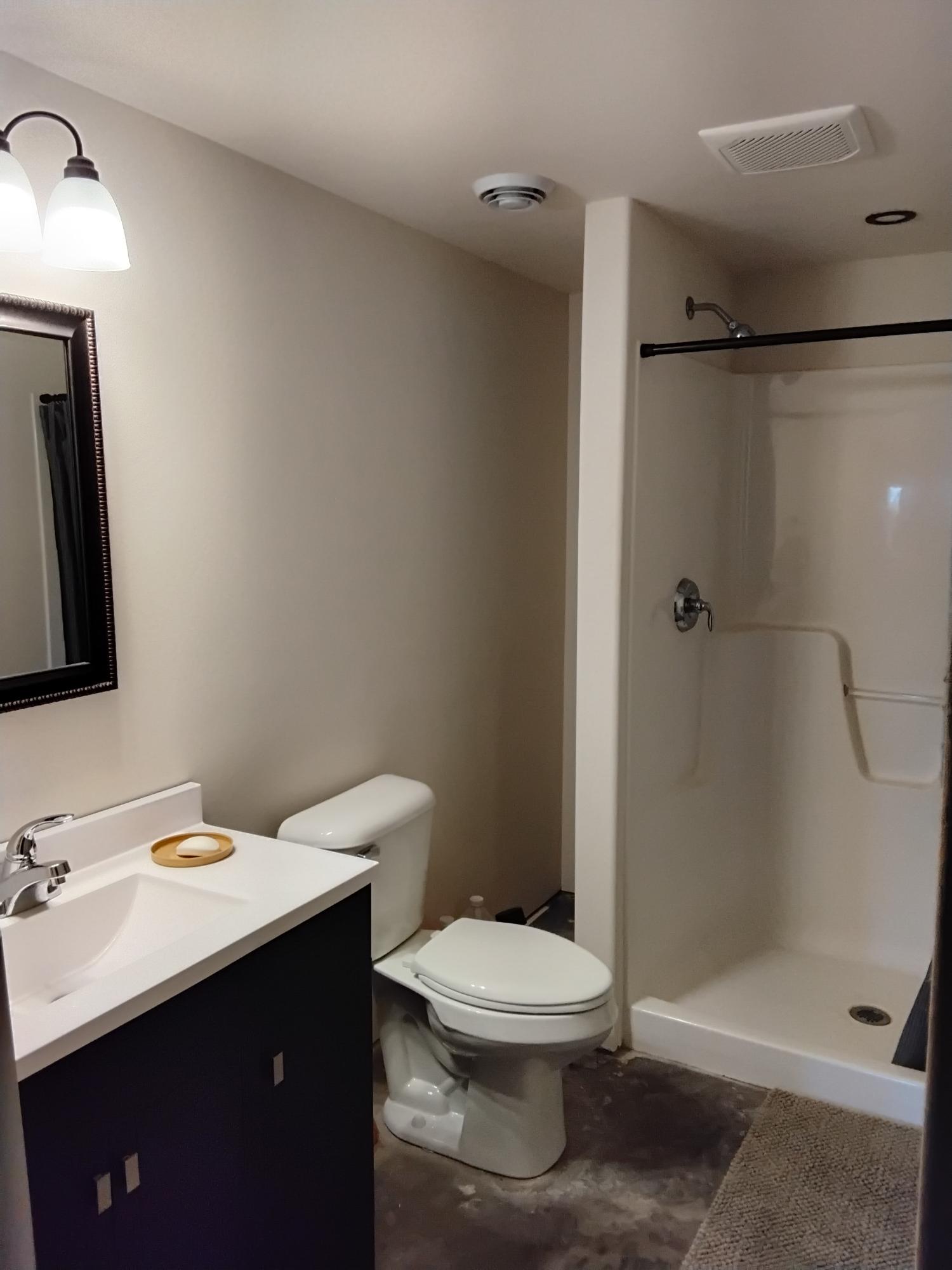 Diamond Lake (LDF) Property 8430 Mast Dr Photo 21