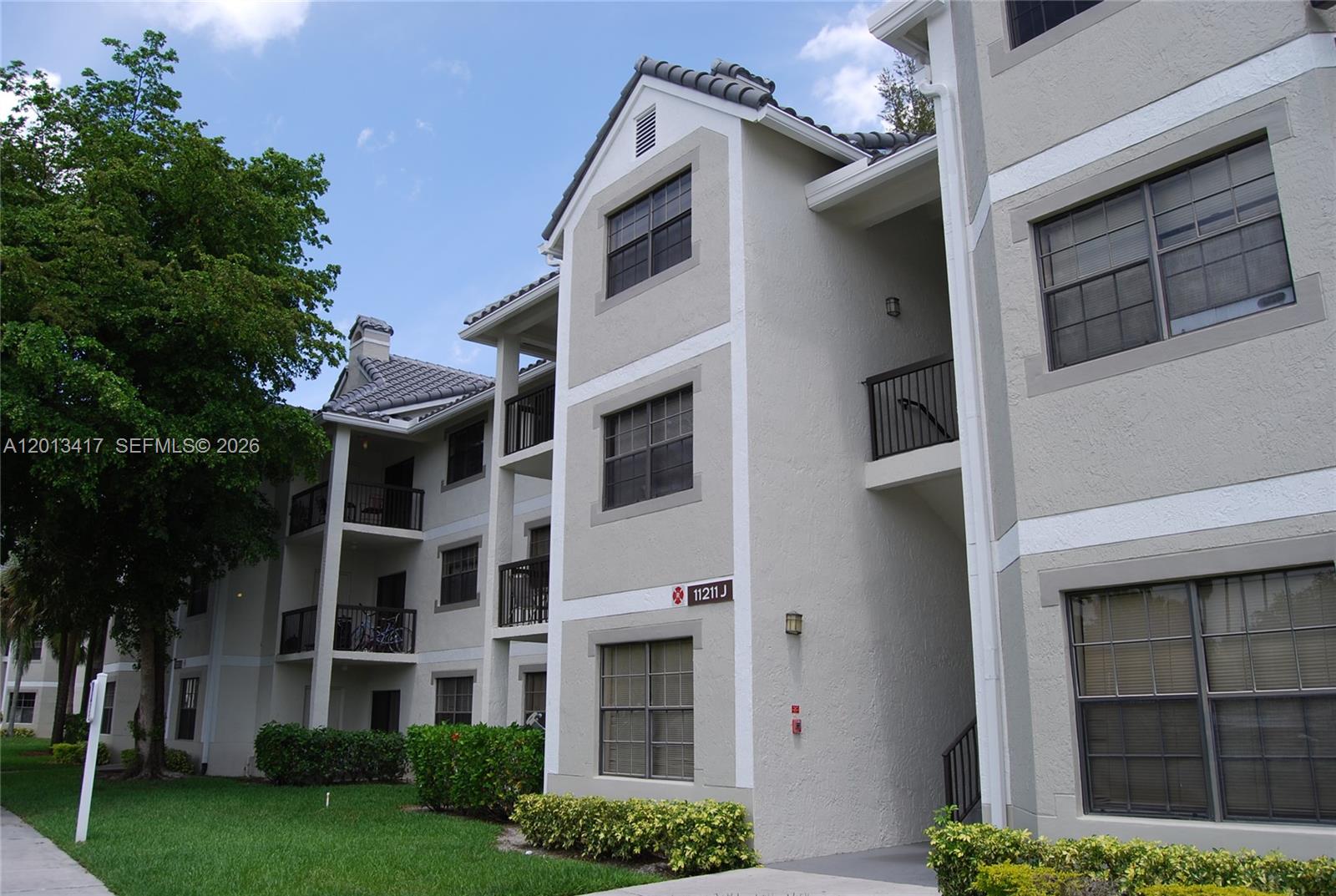 Property photo # 0