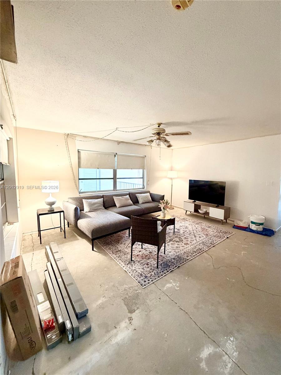 Homes for sale in Lauderdale Lakes, FL | 2901 Nw 47Th Ter #346A, Lauderdale Lakes, FL 33313 | MLS# A12012919