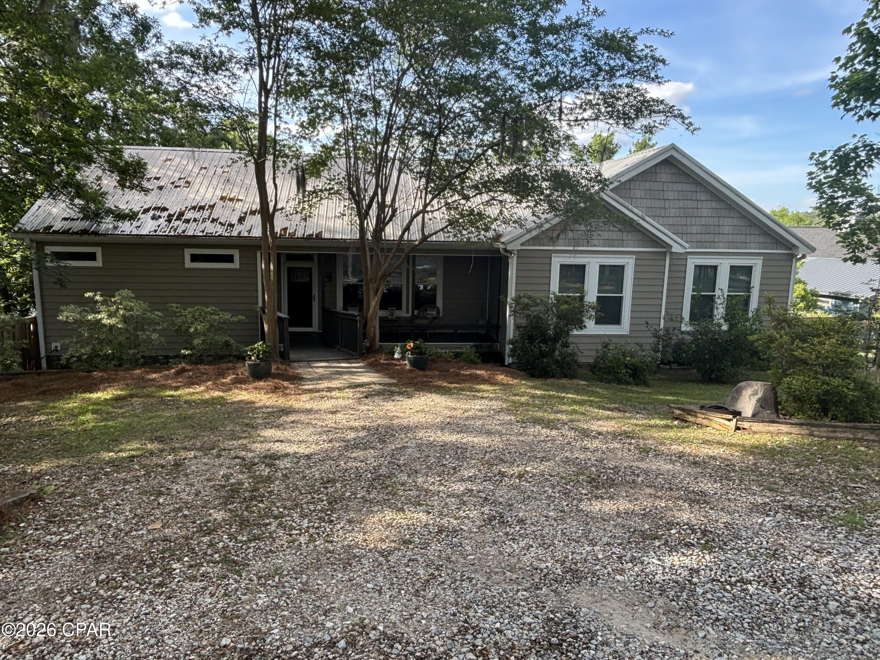 Image 1 For 2672 Lakeview Circle