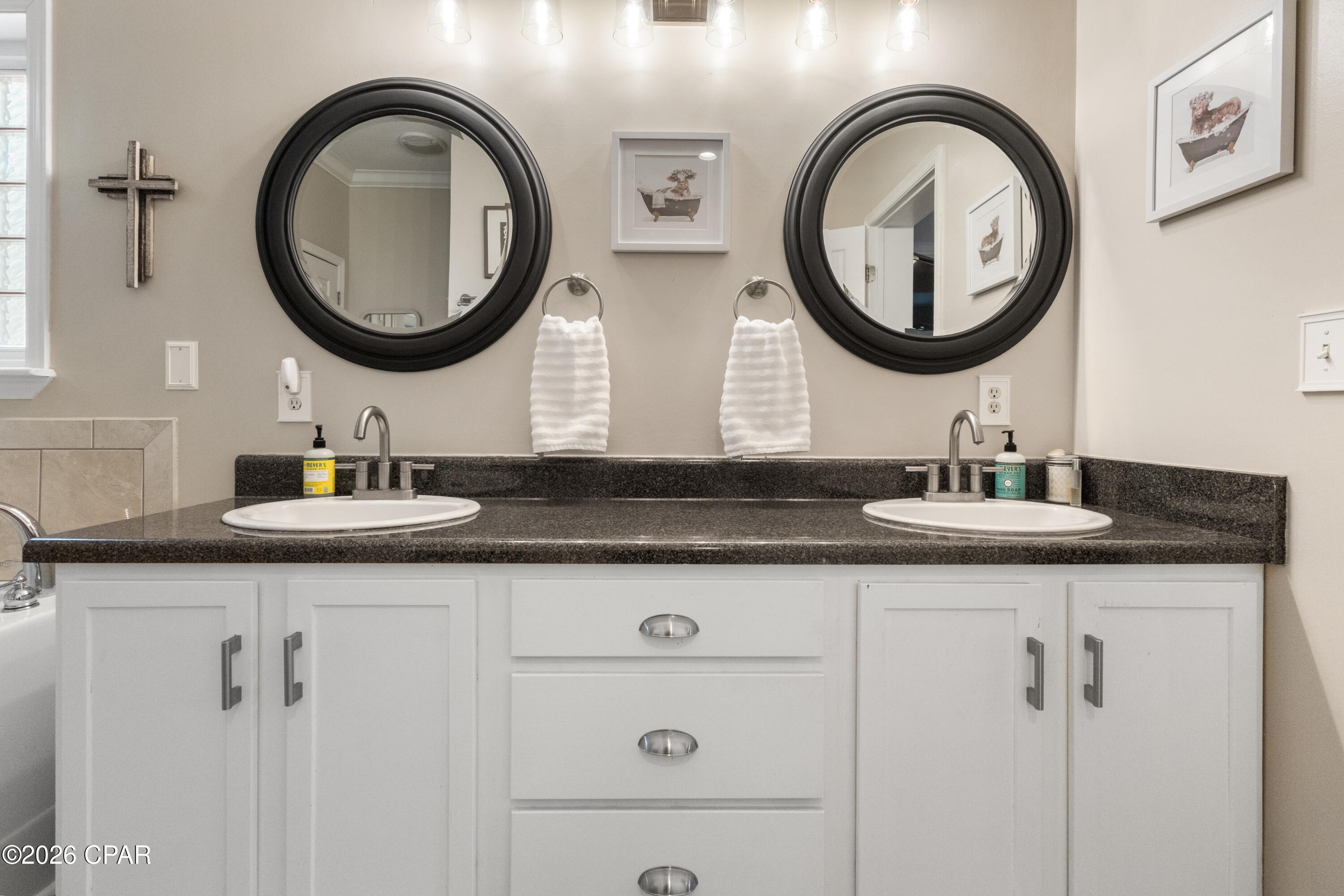 Image 15 For 2672 Lakeview Circle