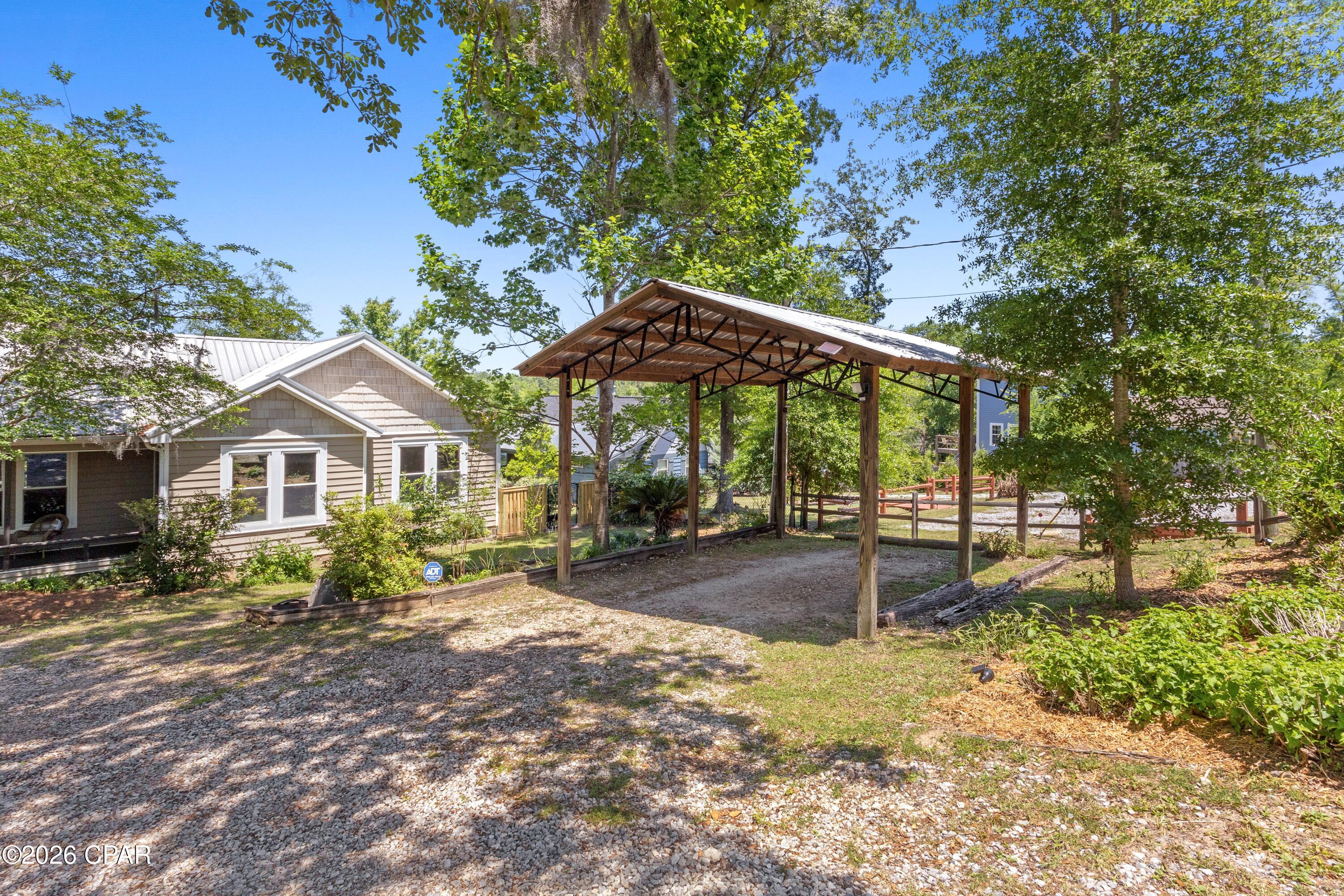 Image 3 For 2672 Lakeview Circle
