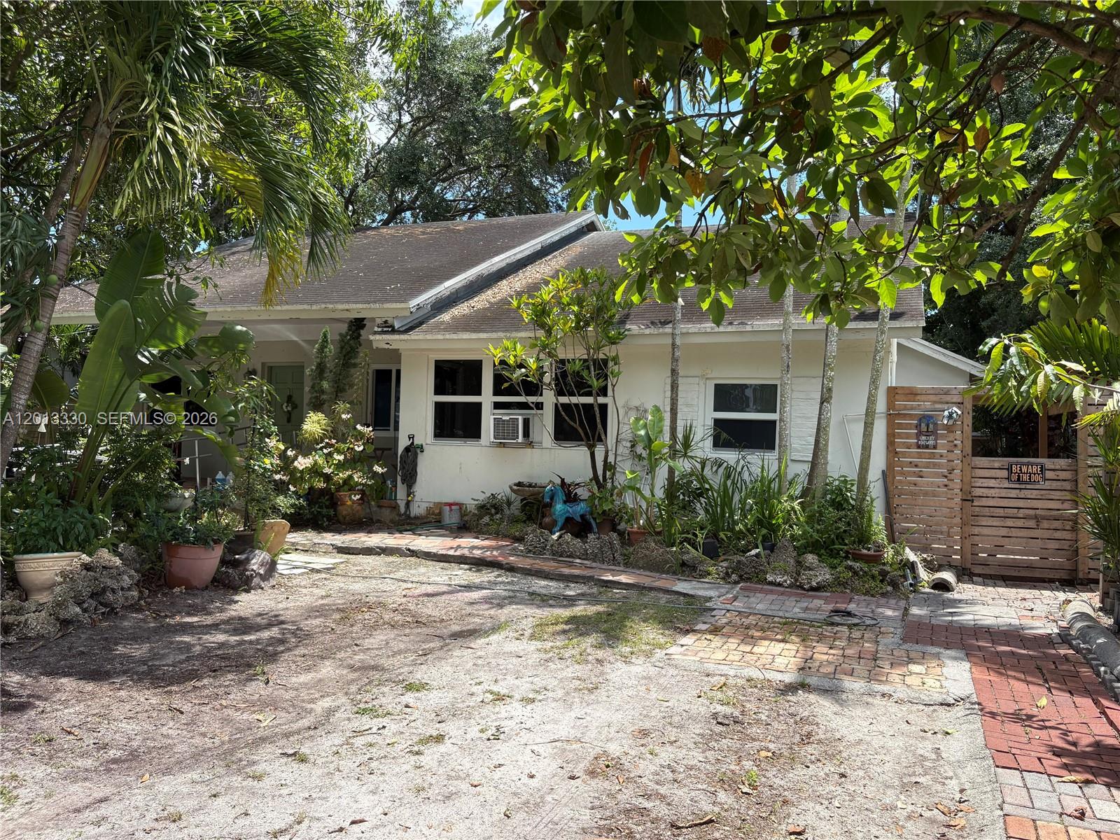 Riviera Estates 1St Addn