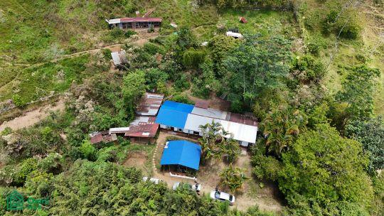 6 bed Single Family Homes For Sale in La Suiza, Cartago - 1