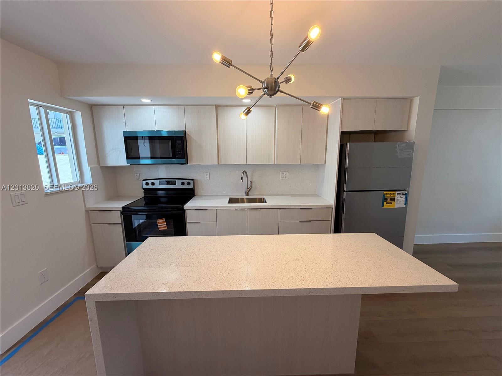Property photo # 0