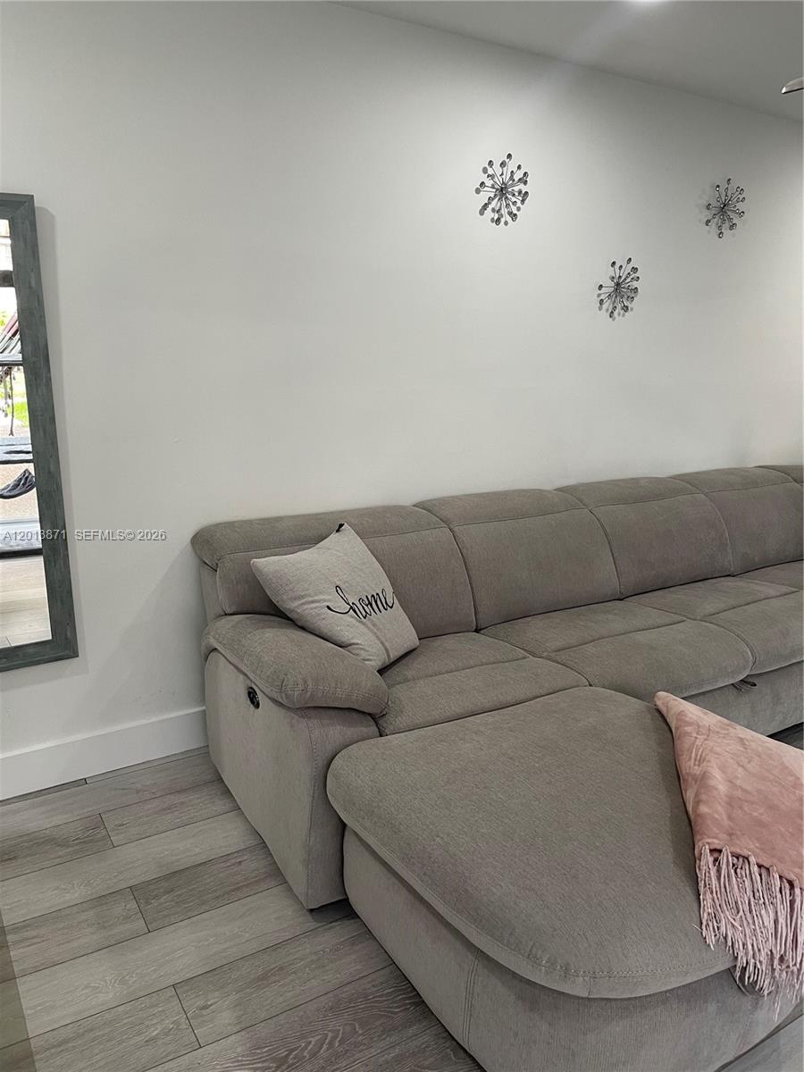 Property photo # 8