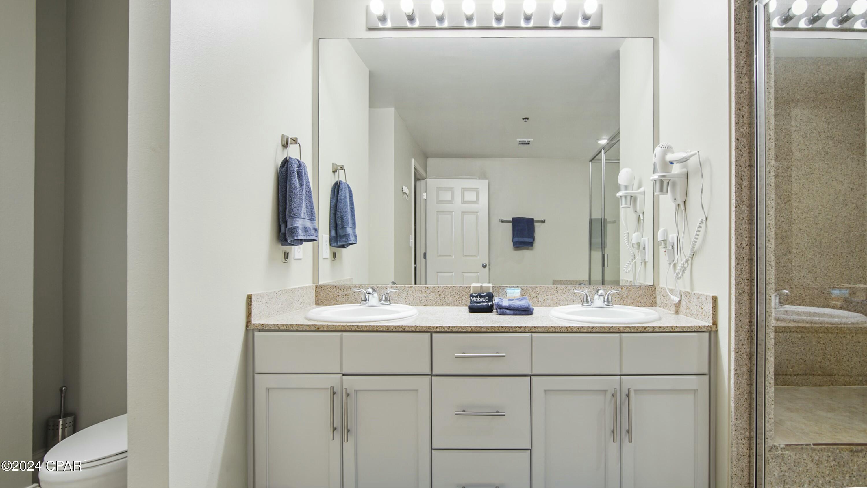 Image 21 For 9902 Thomas Drive 1233
