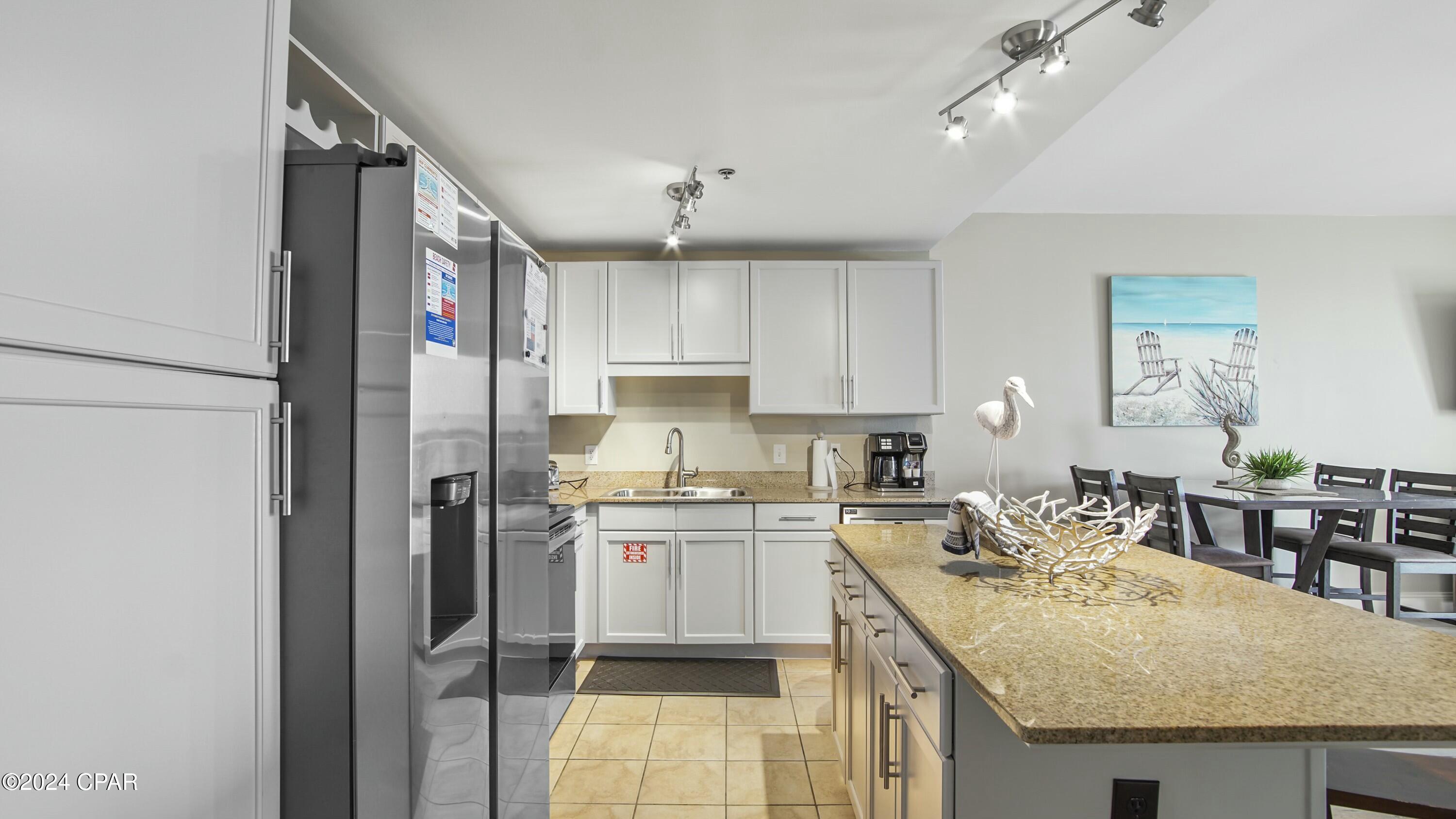 Image 6 For 9902 Thomas Drive 1233