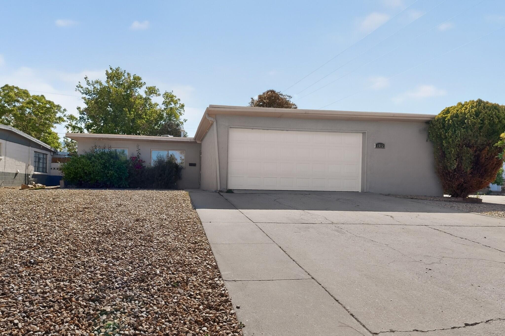 1812 BLUME STREET NE, ALBUQUERQUE, NM 87112  Photo 3