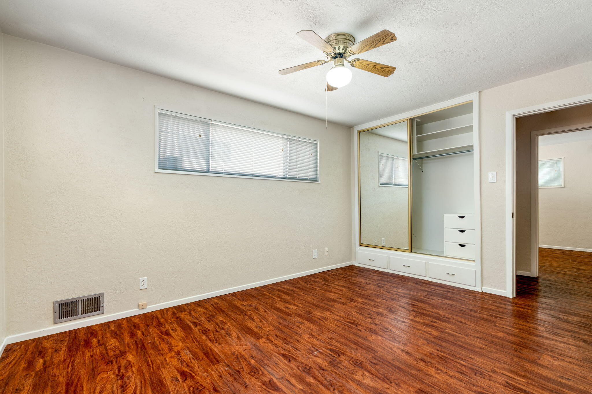 11413 SNOWHEIGHTS BOULEVARD NE, ALBUQUERQUE, NM 87112  Photo 11