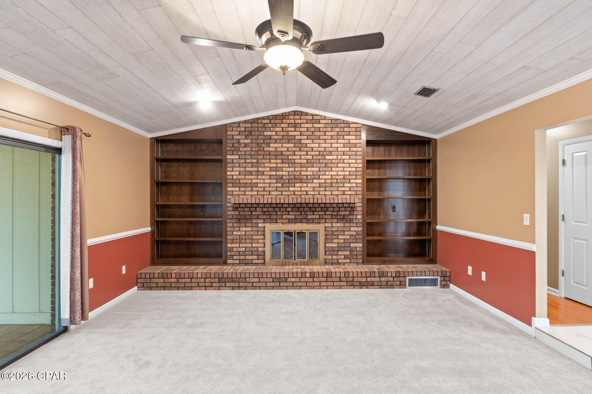 Image 12 For 44 Maple Avenue