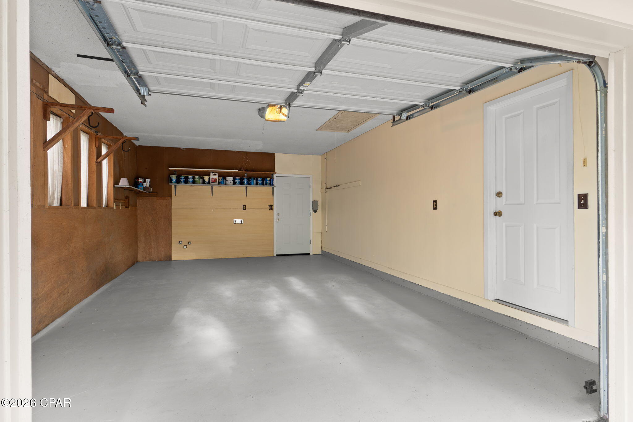 Image 31 For 44 Maple Avenue