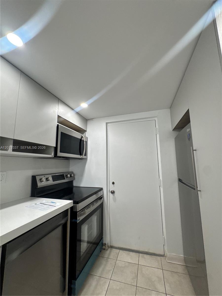 Property photo # 4