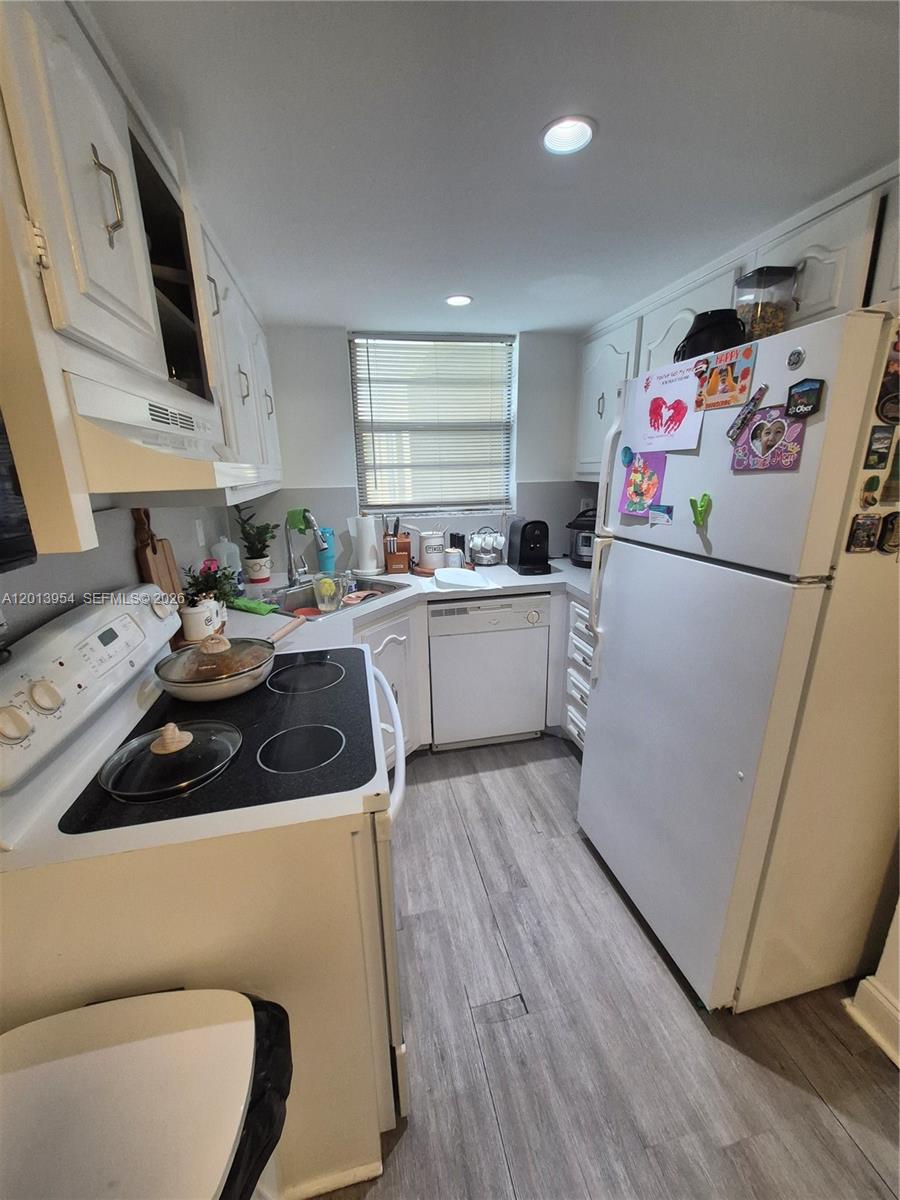 Property photo # 8