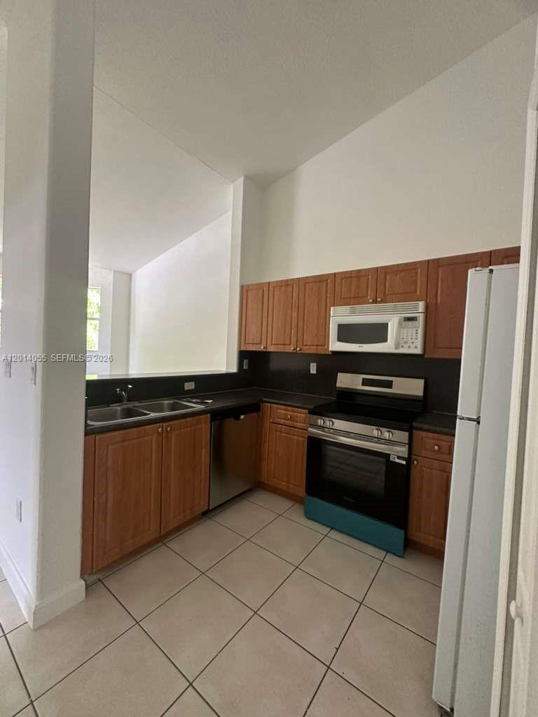 Property photo # 7