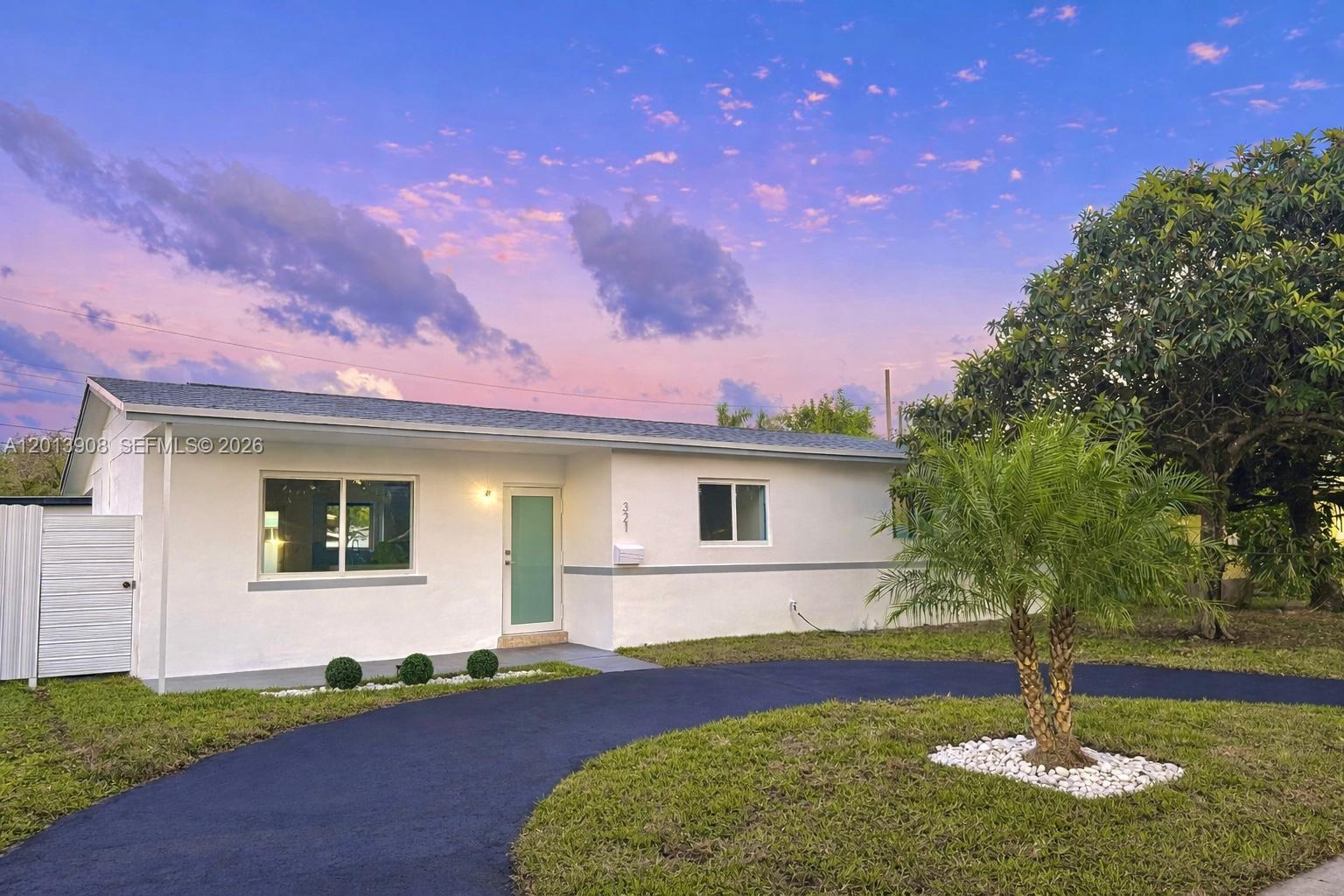 Homes for sale in Hollywood, FL | 321 N 69Th Ave, Hollywood, FL 33024 | MLS# A12013908