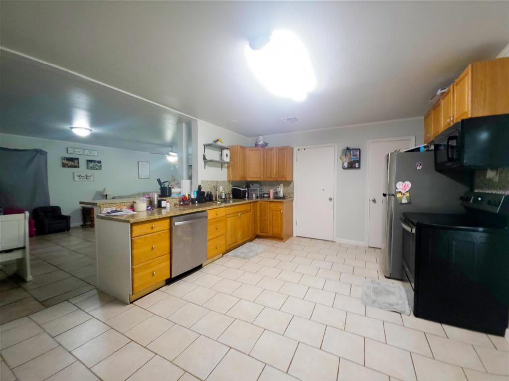438 N Kingston Sq Square — photo 5