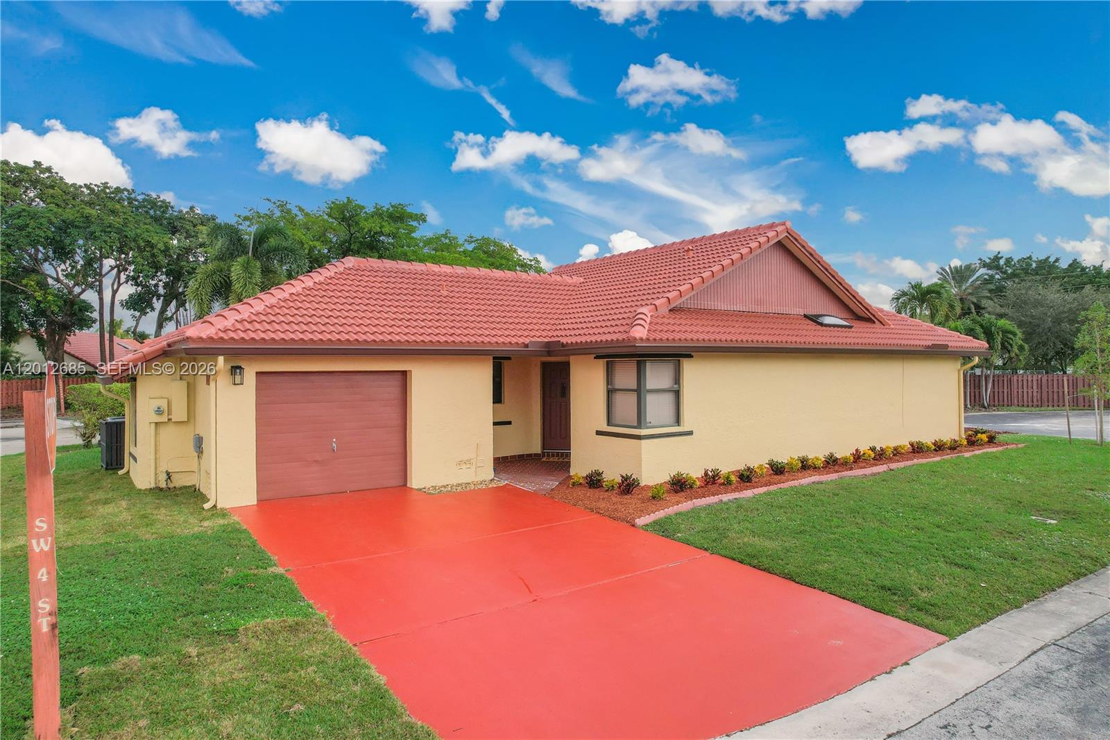 Pembroke Lakes South