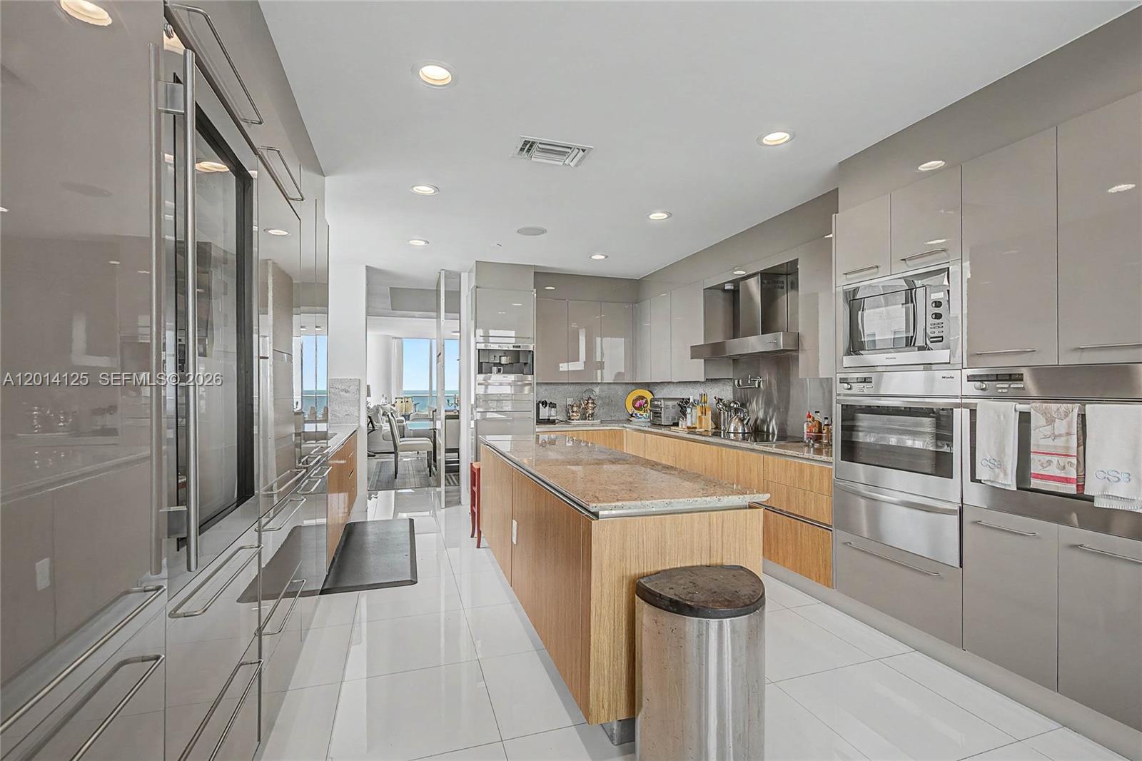 Property photo # 6
