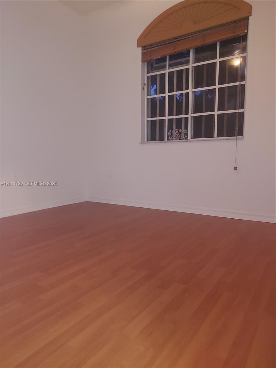 Property photo # 4
