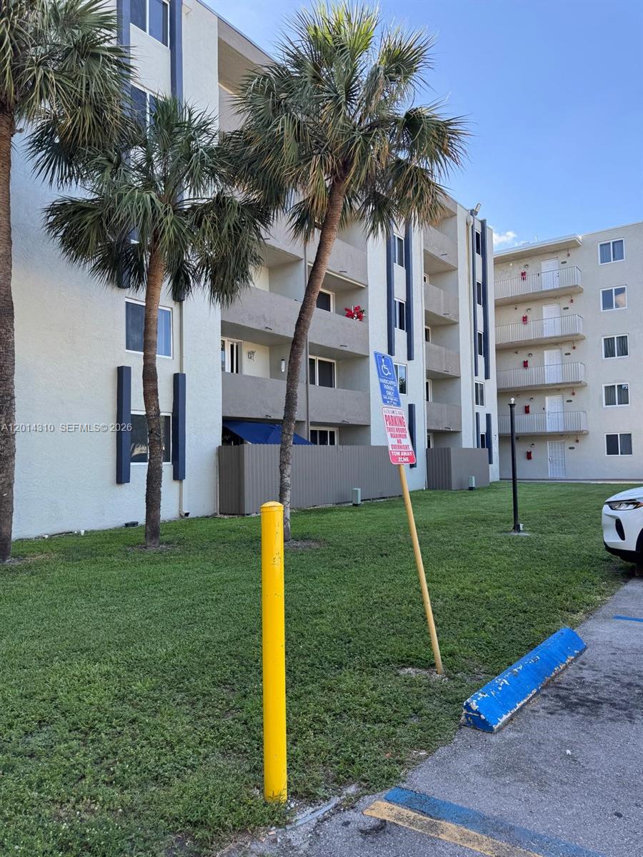 Samari Lake East Condo
