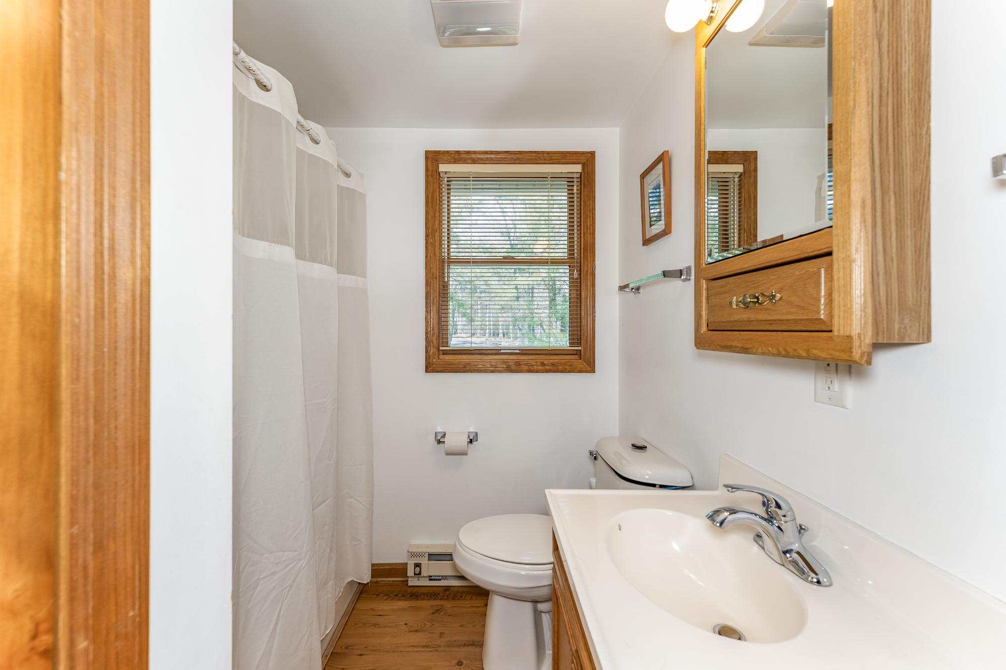 Paradise Lake Property 8211 Silver Shore Dr Photo 11